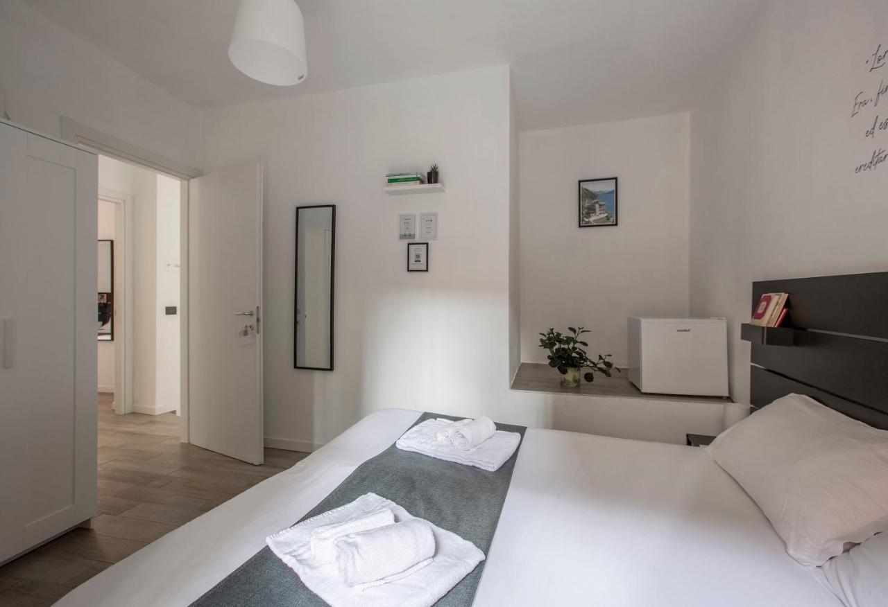 La Casa Del Sarto - Rooms And Apartments Lecco Bagian luar foto